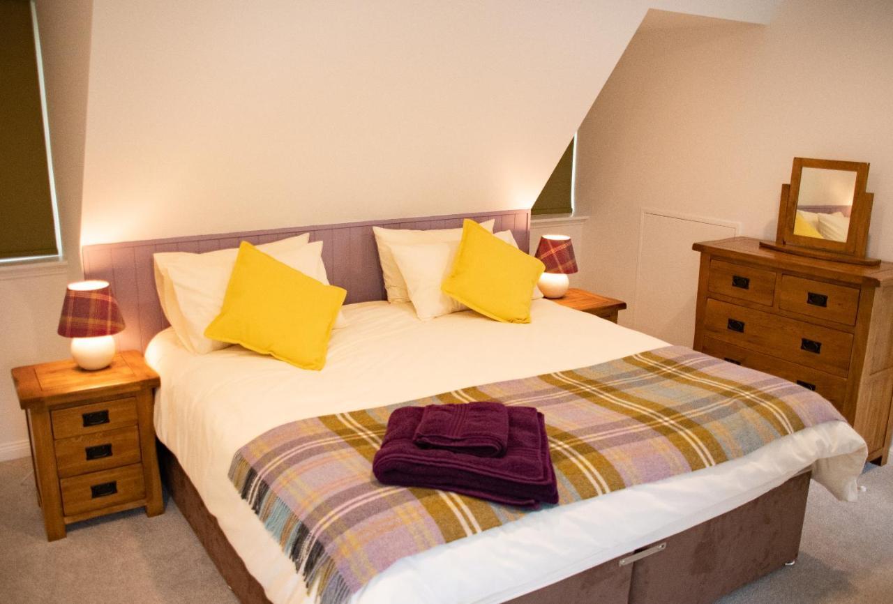 Grantown-on-Spey Dava School House Bed & Breakfast エクステリア 写真